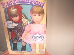 16'' POOR PITIFUL PEARL DOLL,RED SCARF, XTRA OUTFIT, NEW IN BOX